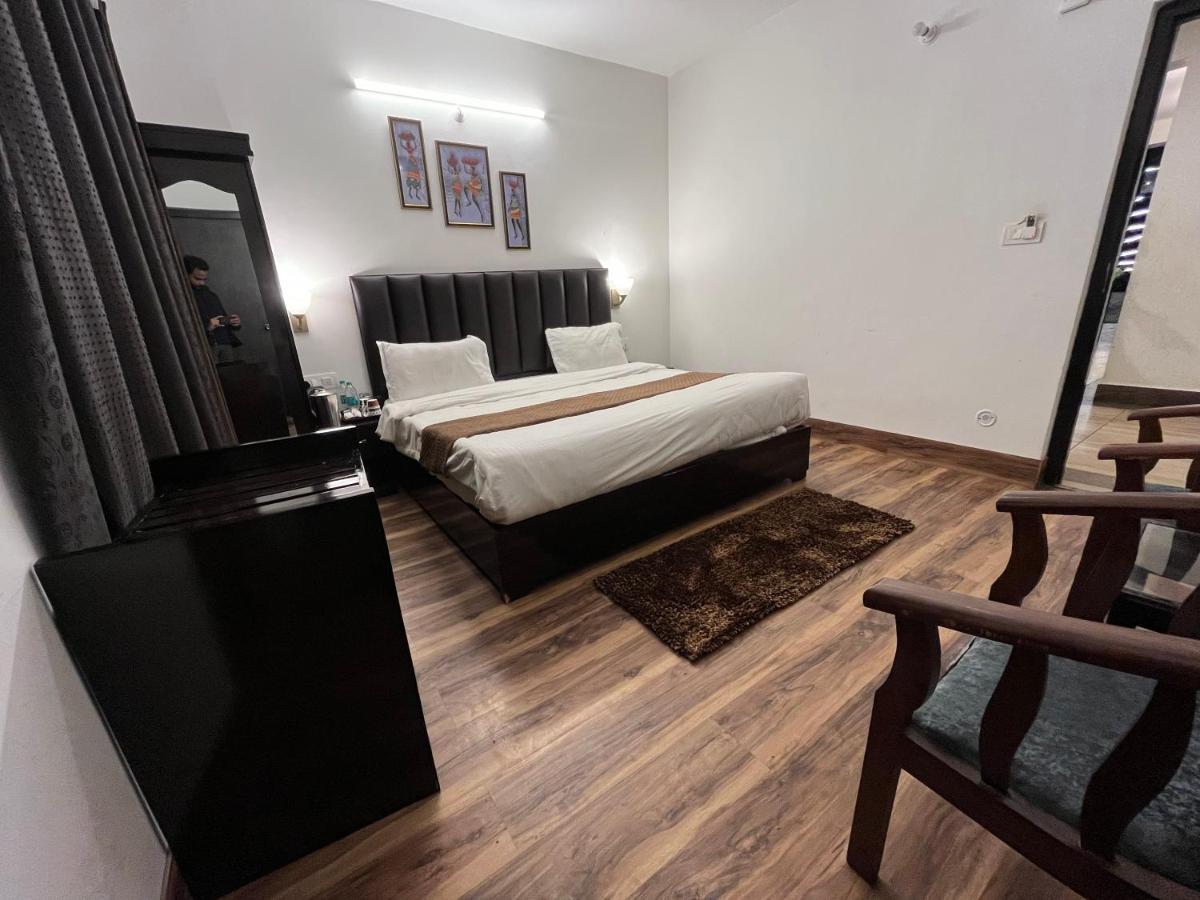 Cedar Woods Resort By Heyan Hotels ناينيتال المظهر الخارجي الصورة